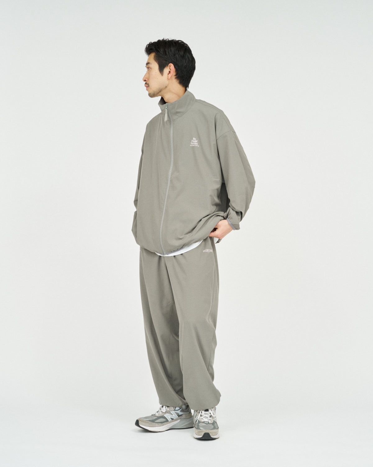 UTILITY PACKABLE SUIT “Aguritopia”