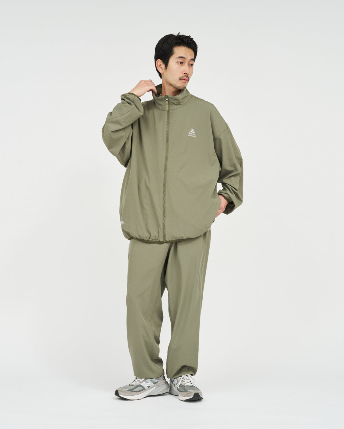 UTILITY PACKABLE SUIT “Aguritopia”